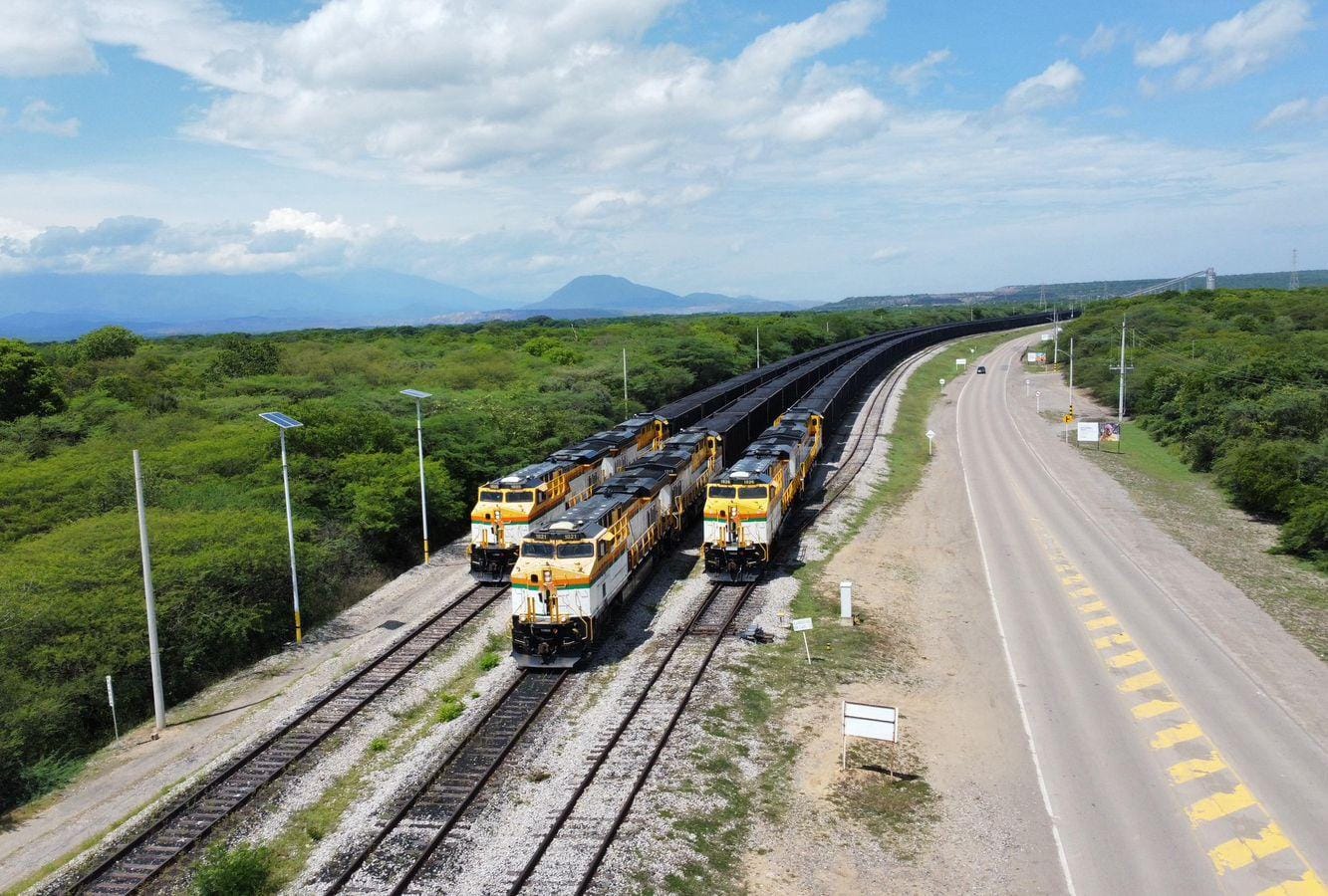 Tres atentados en un mes: Cerrejón solicita seguridad urgente ante ataques a su infraestructura ferroviaria