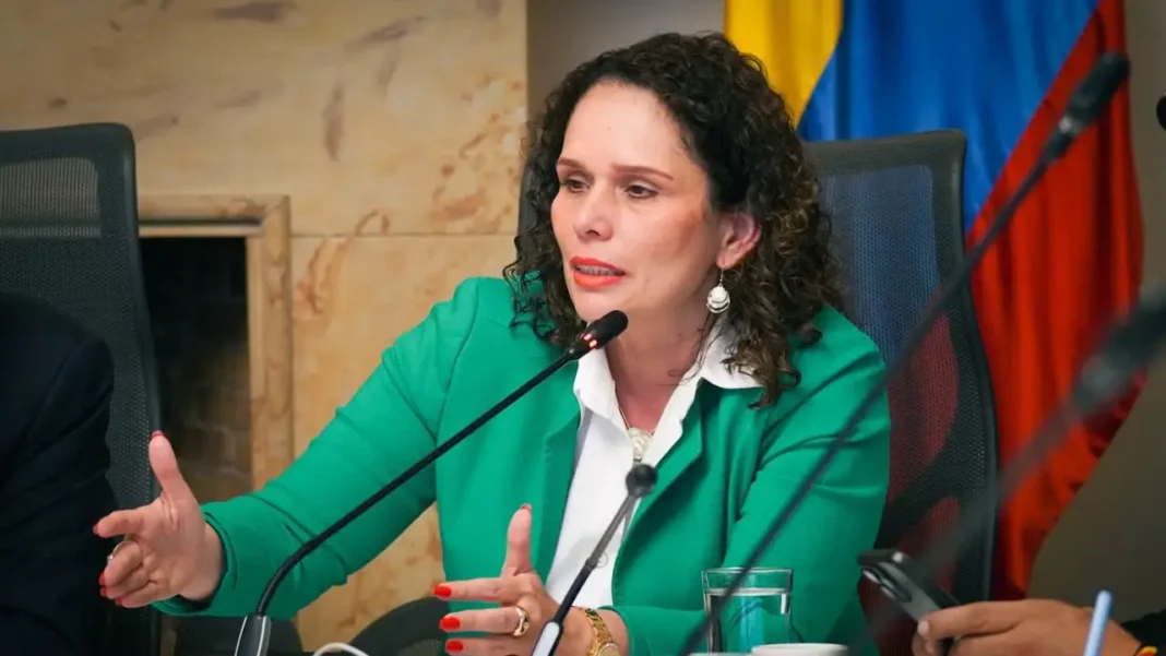 Renuncia de María Constanza García al Ministerio de Transporte: implicaciones para el gobierno de Gustavo Petro