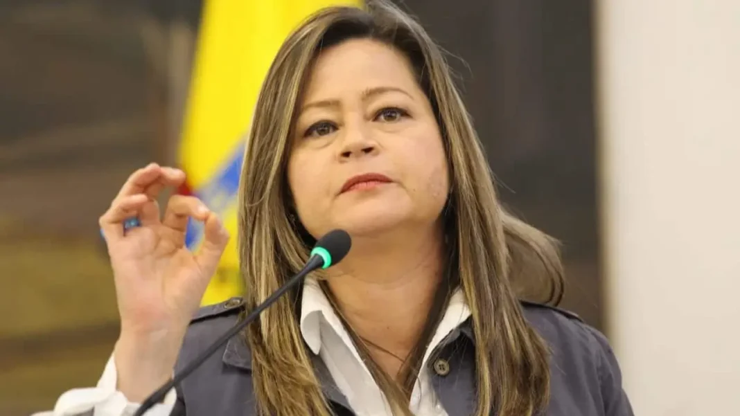 María Fernanda Rojas liderará el Ministerio de Transporte durante un período de reestructuración