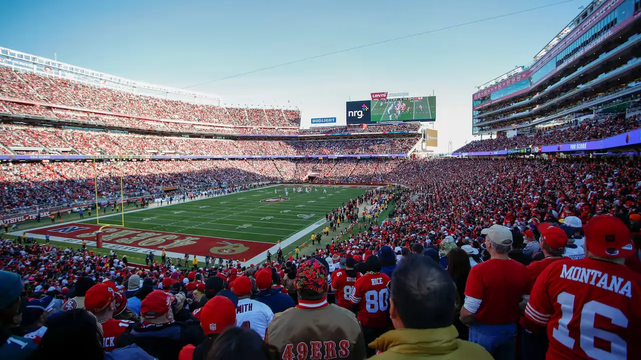 El poder financiero de los Kansas City Chiefs y Philadelphia Eagles en el Super Bowl LIX