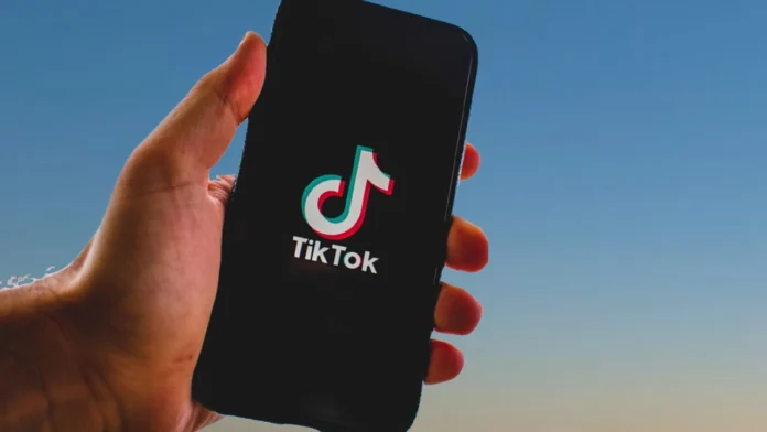 Varios países han implementado restricciones sobre TikTok prohibido en 2025, citando preocupaciones por la seguridad nacional y la privacidad de los datos. Estados Unidos, India y otras naciones han bloqueado la app, mientras que Europa y América Latina evalúan medidas ante posibles riesgos. Varios países han implementado restricciones sobre TikTok prohibido en 2025, citando preocupaciones por la seguridad nacional y la privacidad de los datos. Estados Unidos, India y otras naciones han bloqueado la app, mientras que Europa y América Latina evalúan medidas ante posibles riesgos.