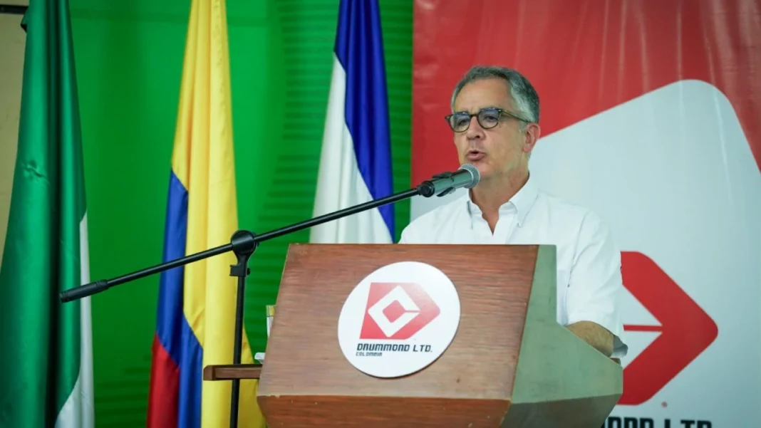 Drummond entregó becas universitarias a 17 jóvenes consolidando así su compromiso con la educación