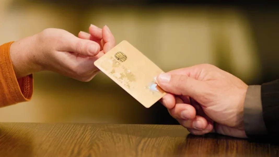 Tasa de usura: discusión y propuestas para beneficiar a millones de colombianos