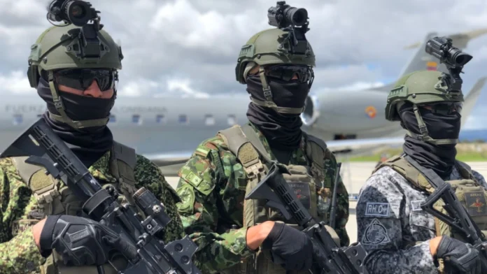 El ranking Global Firepower 2025 revela el panorama de la fuerza militar global , con EE.UU. UU. a la cabeza. Colombia ocupa el puesto 46, consolidándose como una de las principales potencias de defensa en América Latina. El ranking Global Firepower 2025 revela el panorama de la fuerza militar global , con EE.UU. UU. a la cabeza. Colombia ocupa el puesto 46, consolidándose como una de las principales potencias de defensa en América Latina.