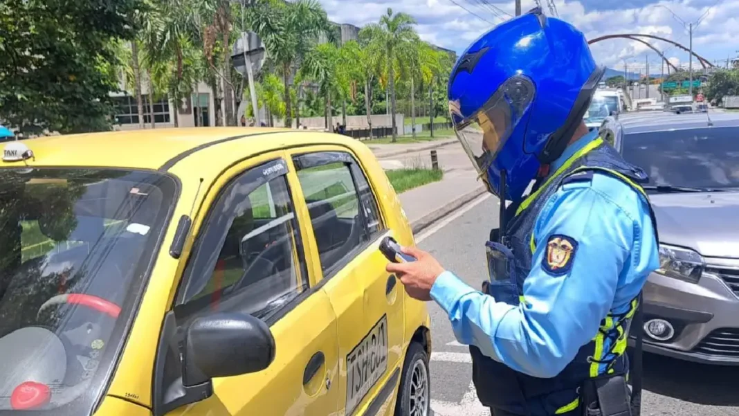 Pico y placa en Medellín este miércoles 12 de noviembre de 2025: vehículos con restricciones