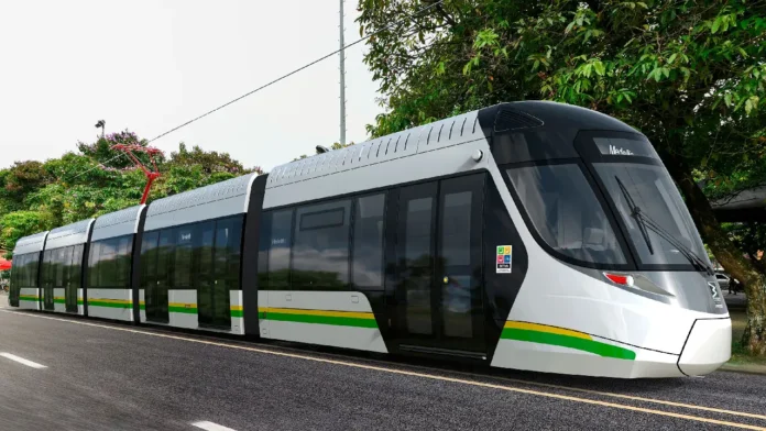Crisis financiera y sus efectos en el avance del metro ligero de la avenida 80 Crisis financiera y sus efectos en el avance del metro ligero de la avenida 80