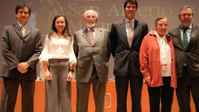 La familia Santo Domingo: liderazgo, riqueza y expansión empresarial