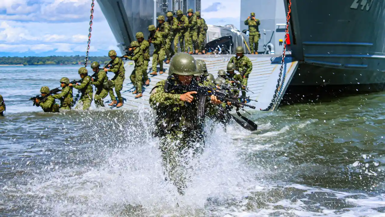Colombia firma con Saab: modernizará flota de la Armada Nacional