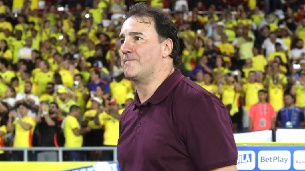 Salario de Néstor Lorenzo, DT de Colombia, al año, mes, día y hora