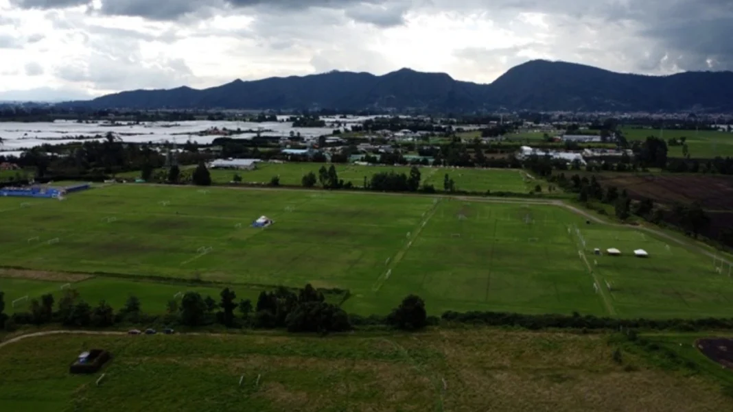 Proyecto de MinAmbiente frenaría desarrollo de Bogotá: industría, empleo y economía en riesgo