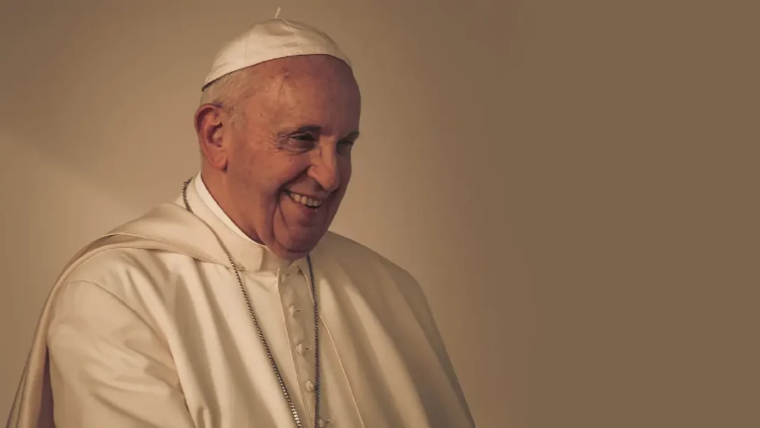 La lucha del Papa Francisco contra la neumonía: un camino incierto hacia la recuperación