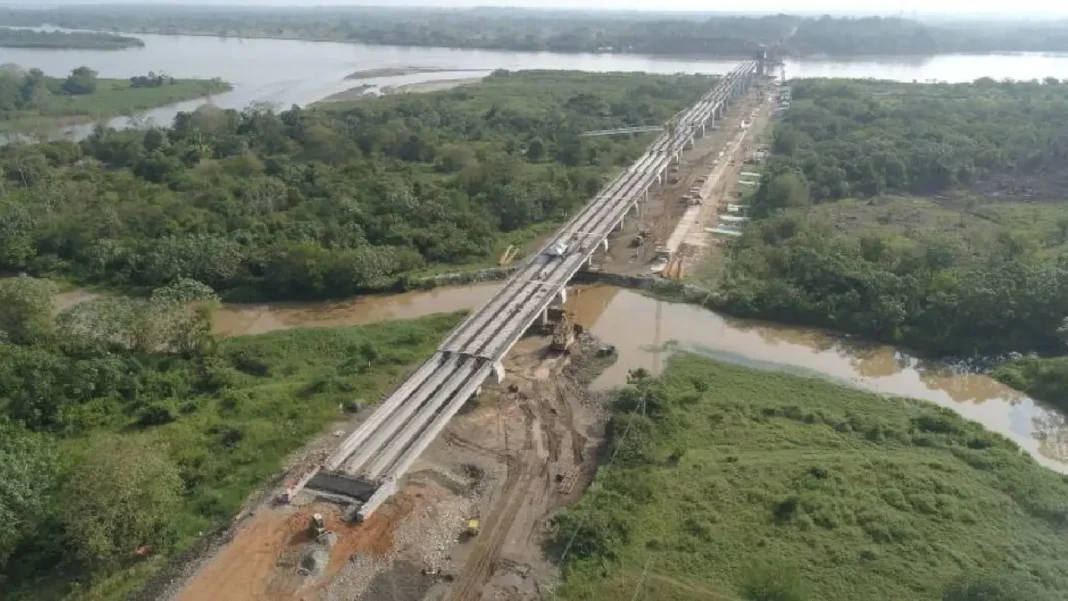 Autopista Río Magdalena: Optimización de Conectividad y Sostenibilidad en Antioquia