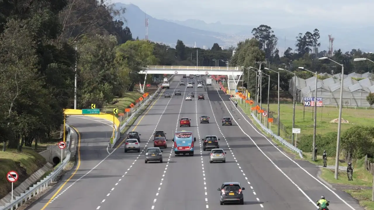 Trámite ambiental y beneficios de la ampliación de la autopista norte