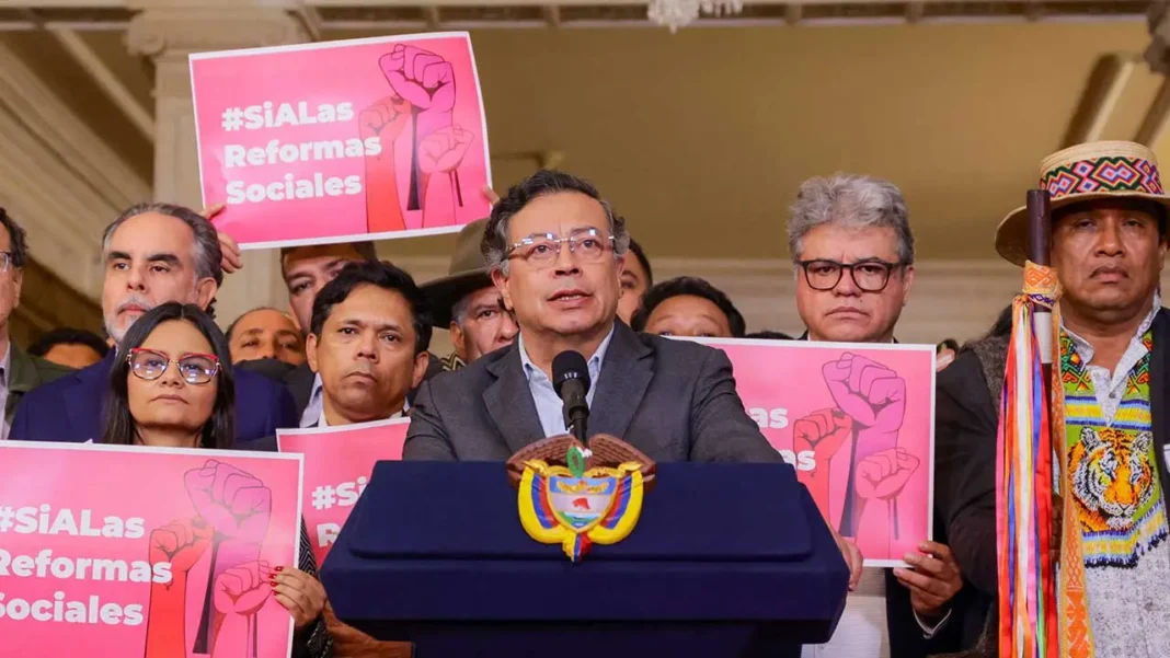 La reforma laboral de Petro se hundió en el Senado