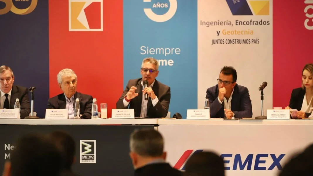 Gobernador de Antioquia anuncia licitaciones de obras públicas por $410 mil millones