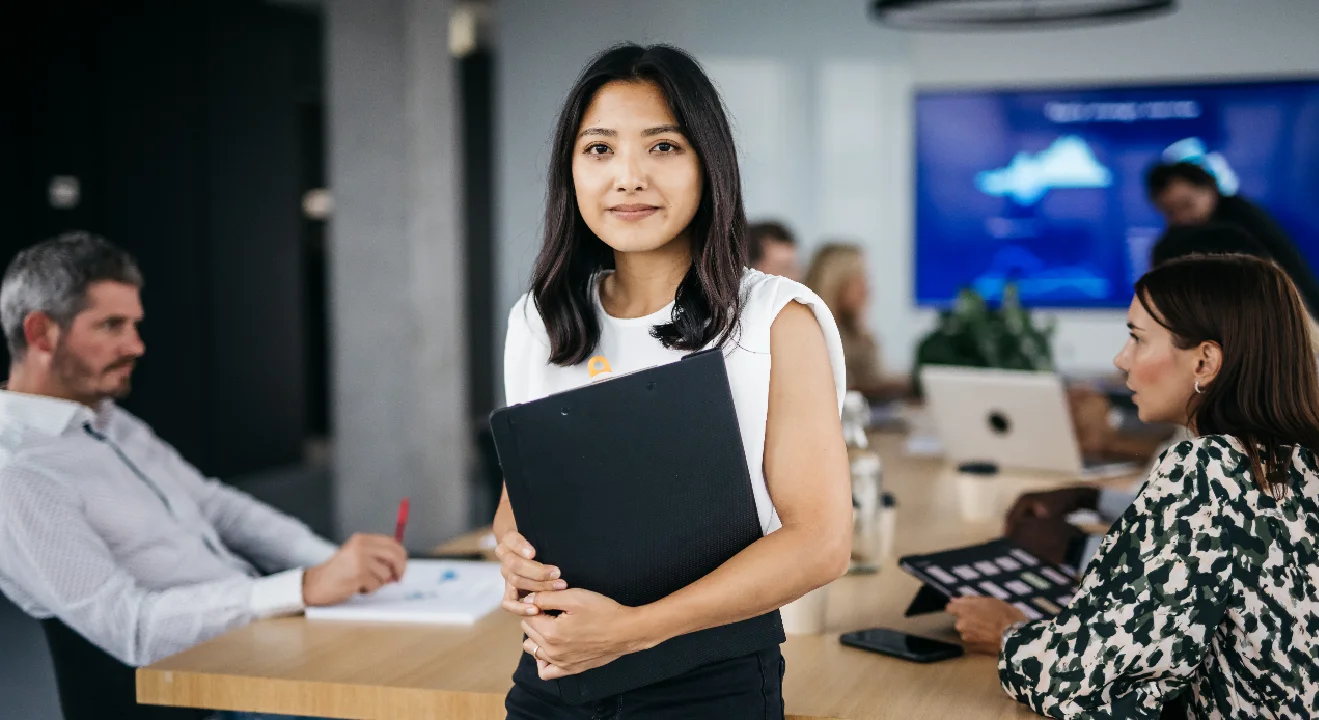 Países de ingresos bajos y altos tienen la mayor participación femenina en el empleo: ¿por qué?