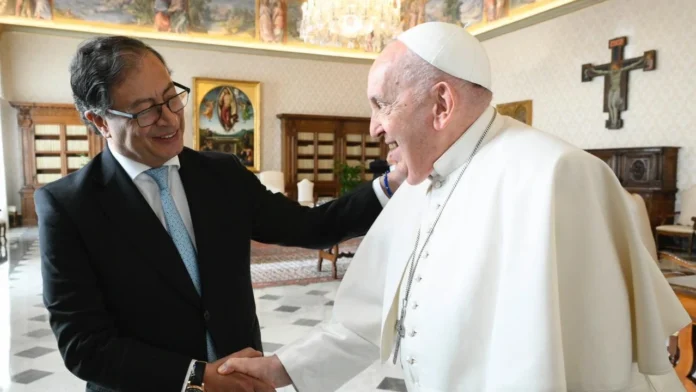 El mensaje de Gustavo Petro tras la muerte del Papa Francisco El mensaje de Gustavo Petro tras la muerte del Papa Francisco