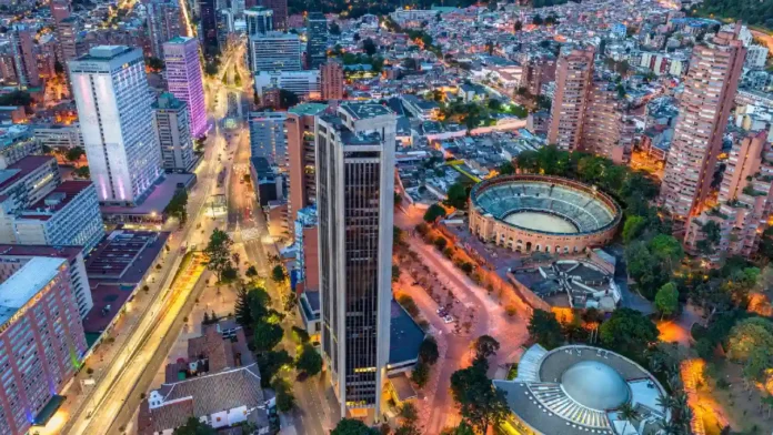 Bogotá acelera su economía: PIB sube 1,9% en 2024, pese a un entorno desafiante