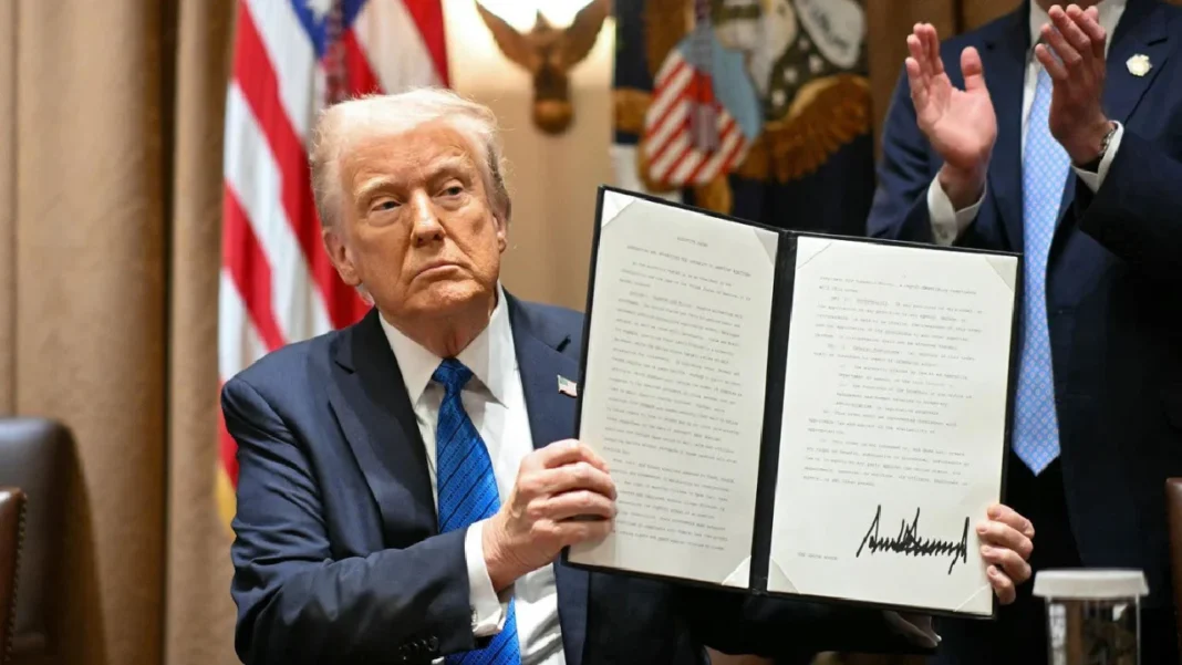 La hora en que Donald Trump anunciará los aranceles este 2 de abril