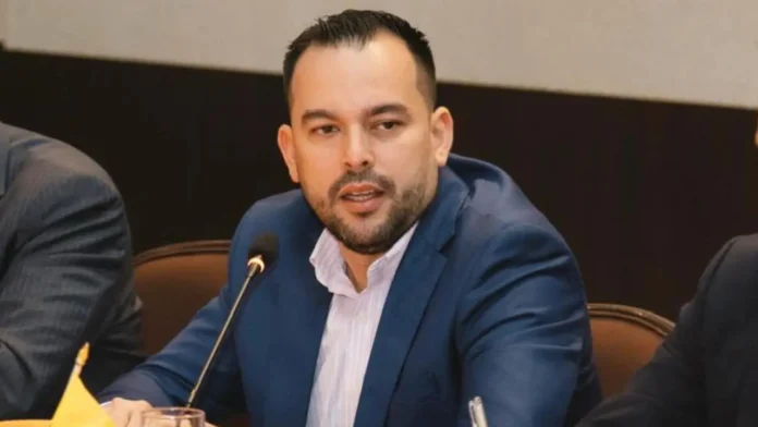 Gobierno plantea contratos de importación de gas a largo plazo para reducir tarifas en Colombia