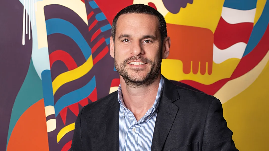 MercadoLibre en Medellín impulsa el crecimiento tecnológico y emprendedor con 800 nuevos empleos y una inversión de USD 470 millones proyectada para 2025.