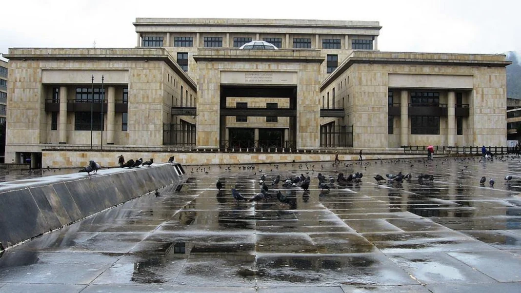 Las decisiones recientes en la justicia en Colombia están dejando en libertad a delincuentes peligrosos, debilitando la confianza ciudadana y afectando a quienes cumplen la ley.