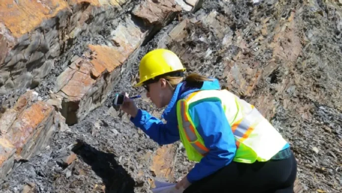Radiografía del futuro de las geociencias en Colombia: desafíos, brechas y oportunidades