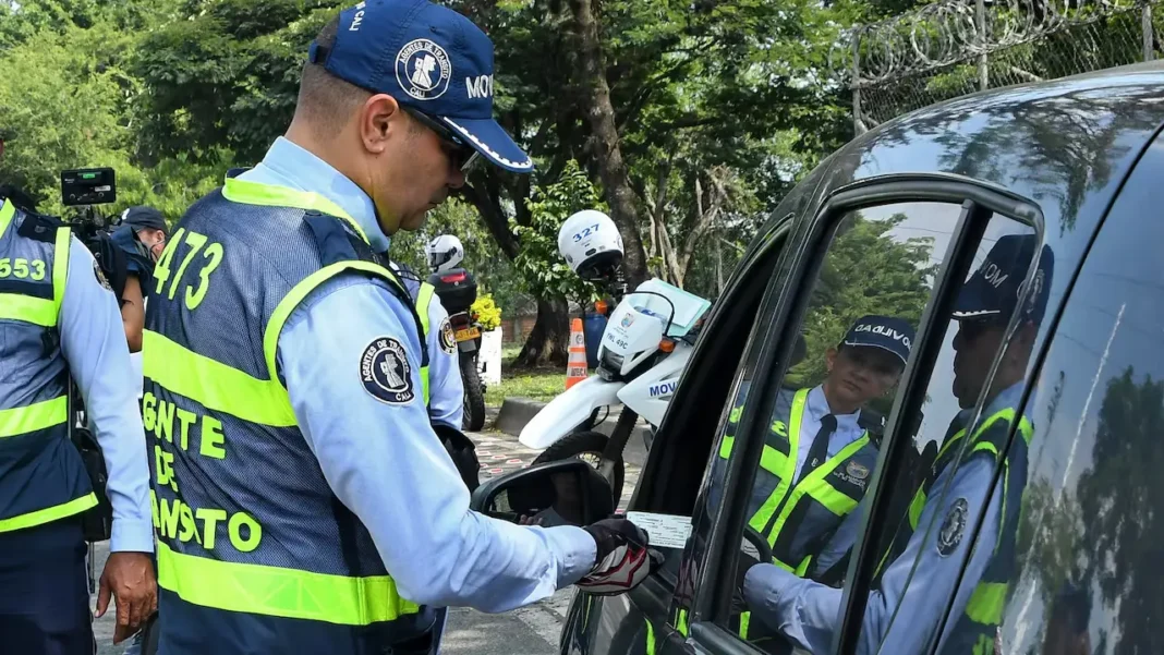 Medida excepcional busca facilitar el tránsito de turistas y ciudadanos durante la Semana Mayor