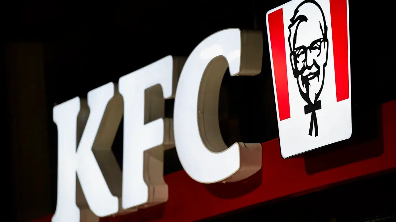 El liderazgo de McDonald’s y el reacomodo de las grandes marcas de fast food en 2025