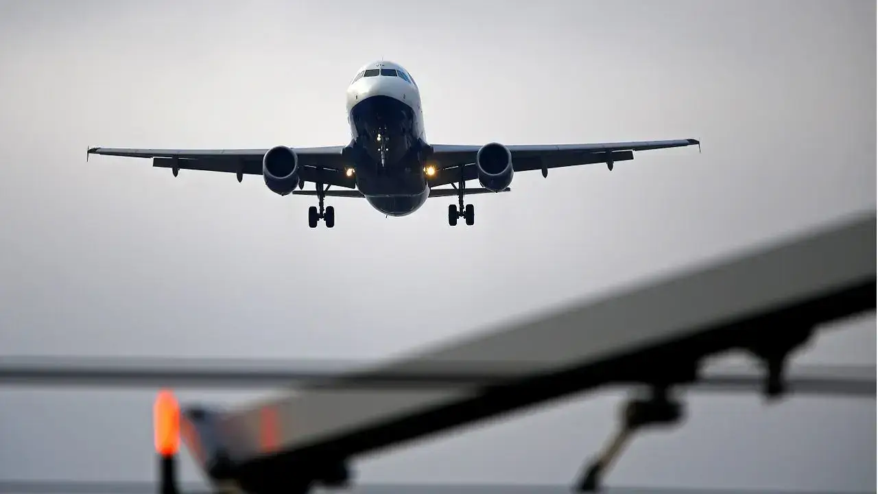 Gobierno asumirá operación del aeropuerto de Cali tras fin de concesión con Aerocali 1 El Estado asumirá temporalmente la operación del Aeropuerto Alfonso Bonilla Aragón mientras se define nueva concesión