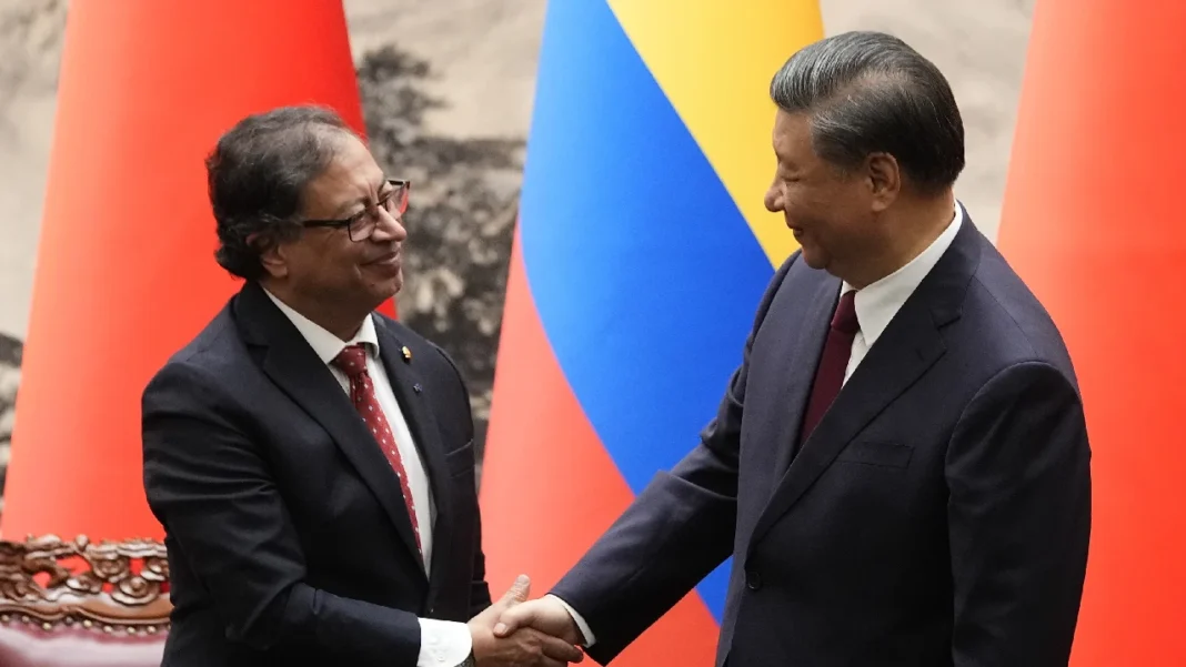 Petro se pronuncia sobre los aranceles de China a Estados Unidos