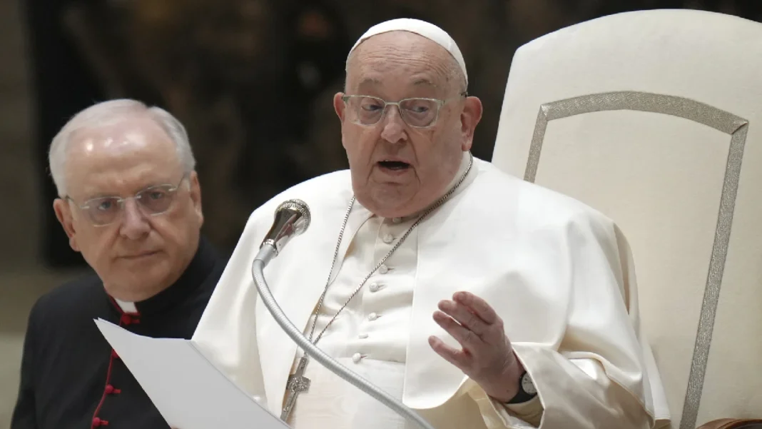 A qué hora y de qué murió el Papa Francisco