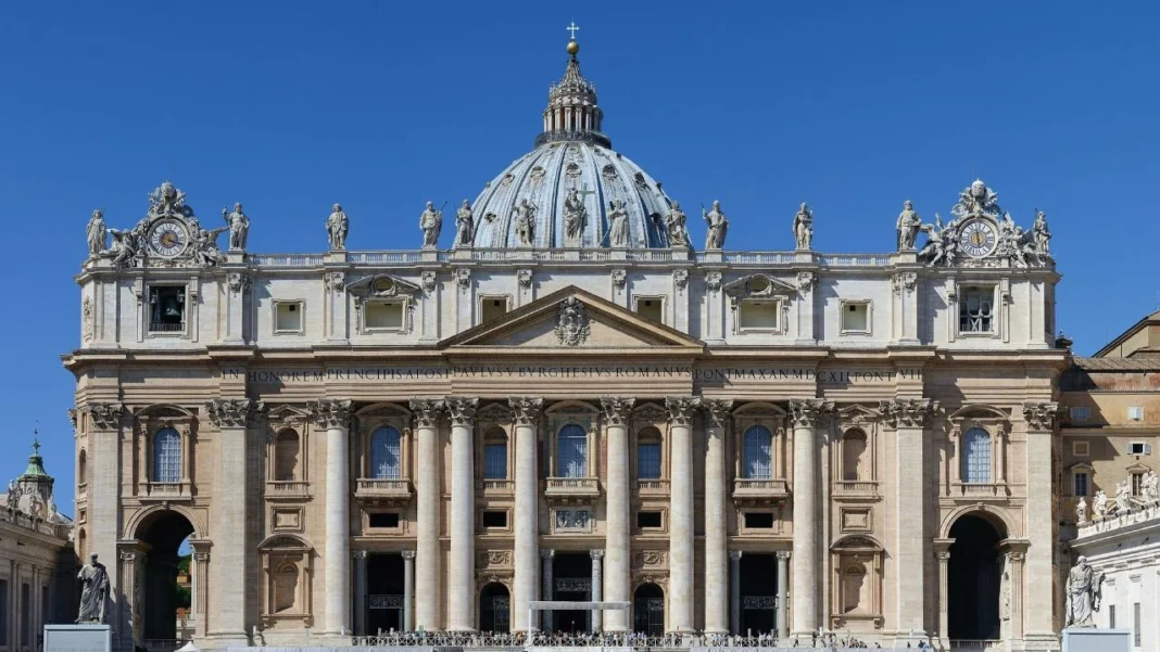 Cónclave en vivo: avanza la primera votación en el Vaticano