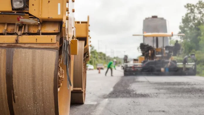 Lista de 100 obras de infraestructura que están en vilo en Colombia