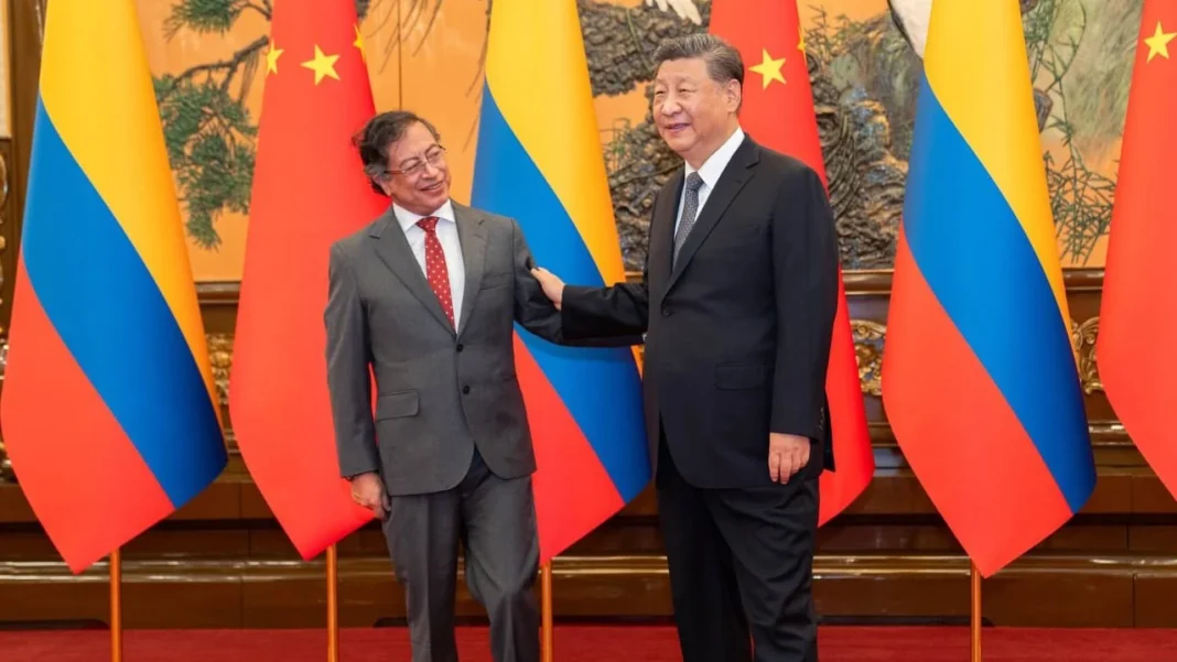 Ruta de la Seda: Colombia ya firmó su ingreso y esto quiere Gustavo Petro