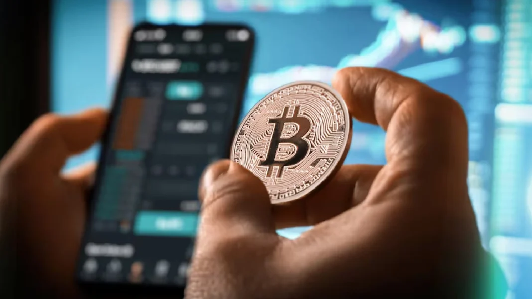 Precio del Bitcoin vuelve a romper techo: ¿Cuánto quedó valiendo uno en pesos colombianos?