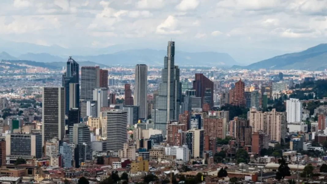 Bogotá mantiene calificación AAA con perspectiva estable, según Fitch Ratings