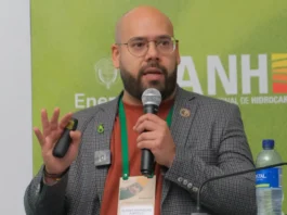 Colombia debe impulsar la exploración energética para garantizar su seguridad energética y avanzar en la transición energética, según Flover Rodríguez en el Día ACGGP 2025.