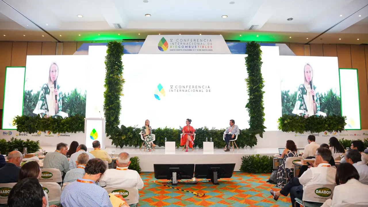 Agroindustria de la caña impulsa la transición energética en Colombia con biocombustibles y biometano 1 El campo, protagonista clave en la transición energética en Colombia, con biocombustibles sostenibles