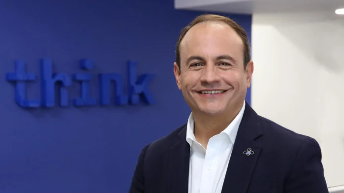 Colombia lidera la adopción de inteligencia artificial en América Latina, con CEOs que apuestan por la IA como motor clave para la transformación digital y el crecimiento empresarial.