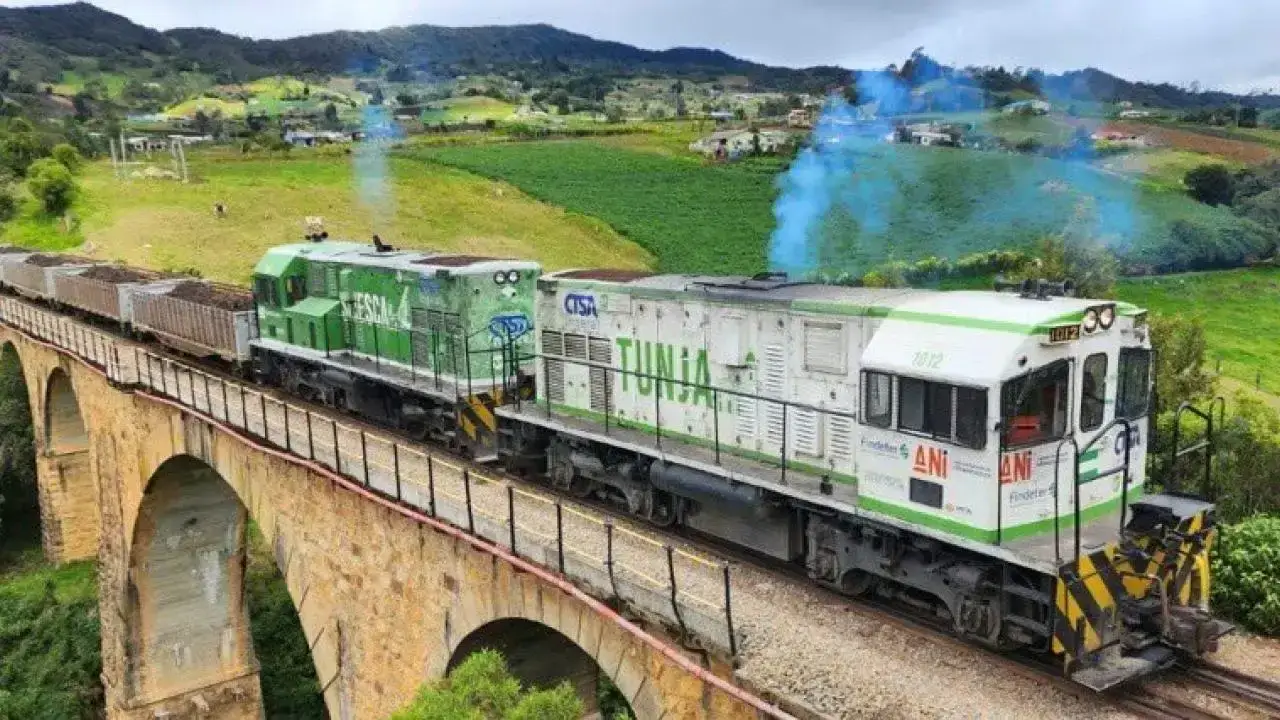Modernización del corredor férreo Bogotá–Belencito avanza como eje estratégico del transporte nacional