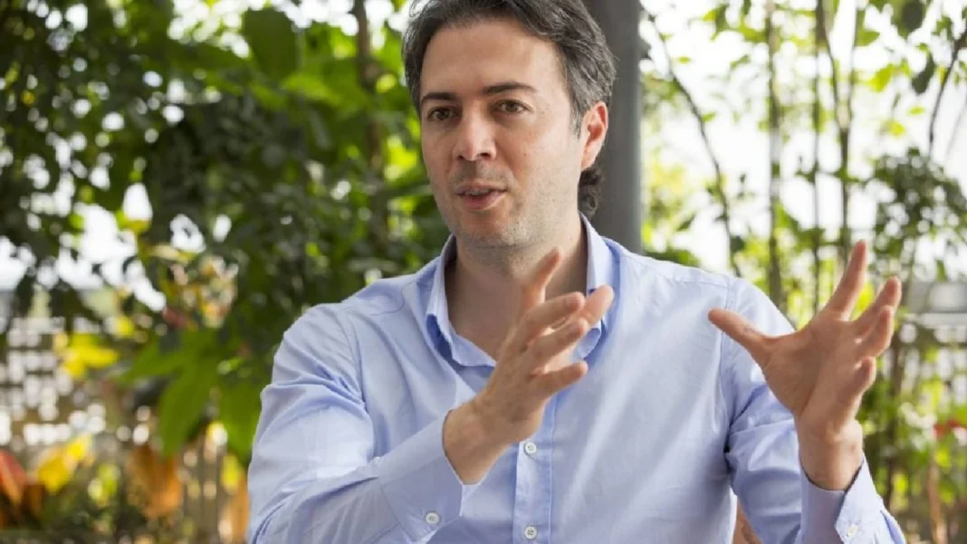 Daniel Quintero: A qué se refiere con cerrar el congreso y 