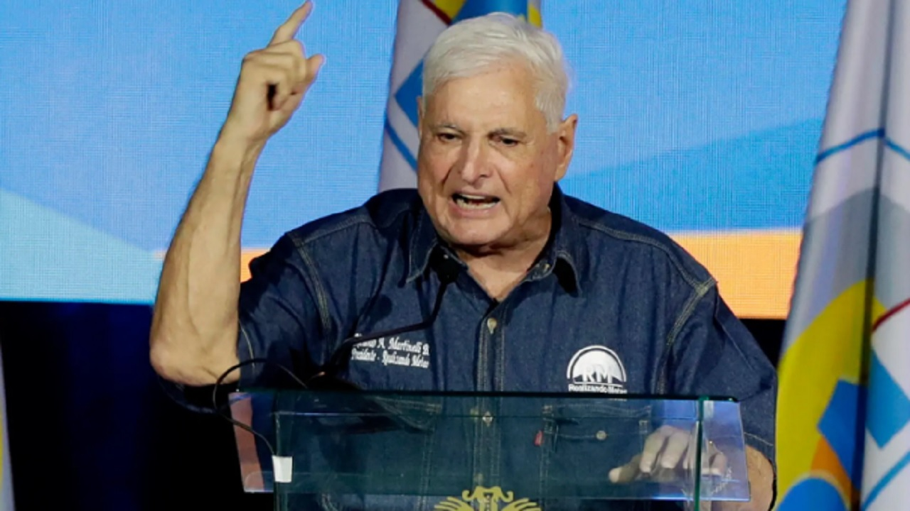 La llegada de Ricardo Martinelli a Colombia y el contexto político de su asilo