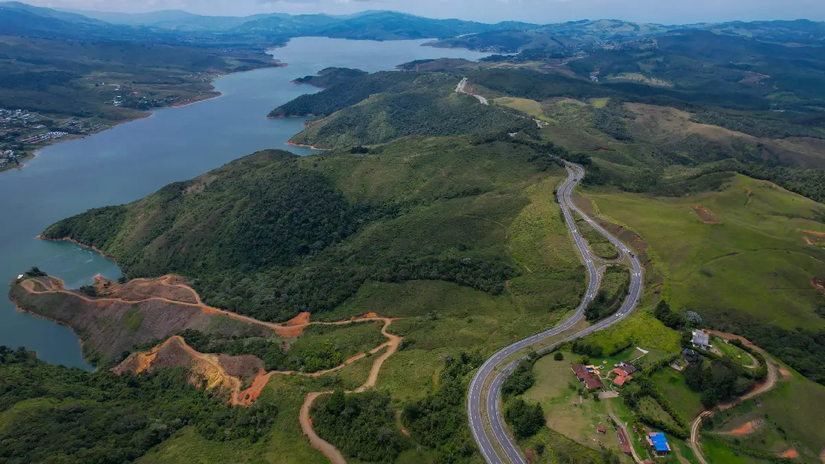 En fotos: Así avanza el megaproyecto 5G Buga–Buenaventura con inversiones por más de $7 billones