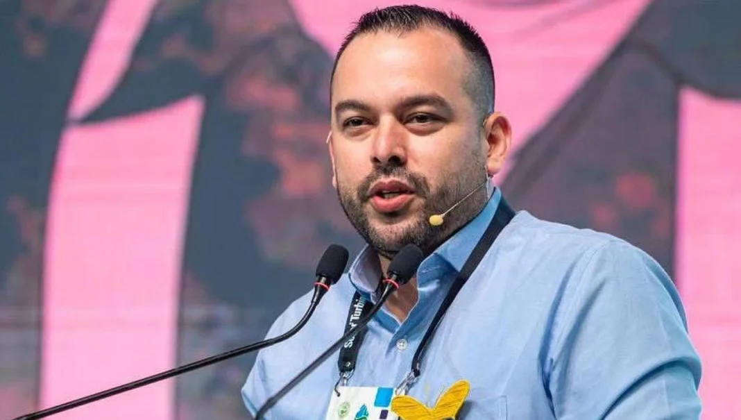 Gobierno colombiano propone en China plan energético para transformar la Costa Caribe