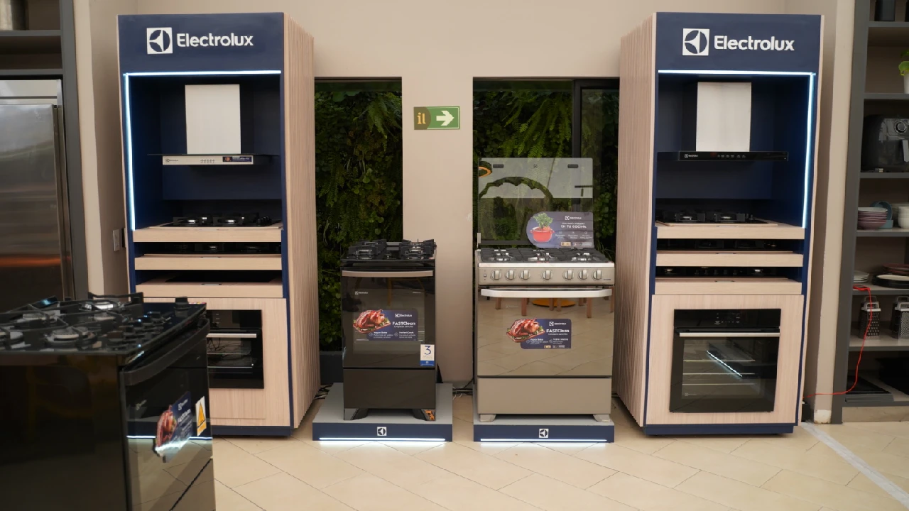 Nuevas tecnologías domésticas llegan a Colombia con promesas de menor impacto ambiental 1 Tecnologías domésticas: Electrolux apuesta por la sostenibilidad en Colombia con refrigeradores de bajo consumo