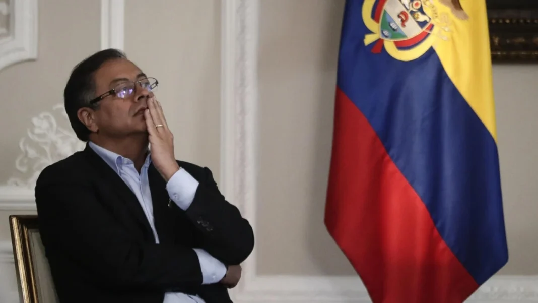 Colombia se deprecia ante el mundo por inseguridad y suspensión de regla fiscal