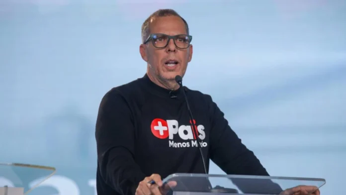 Quién es y hoja de vida de Alfredo Saade: el pastor que será Jefe de Gabinete de Petro