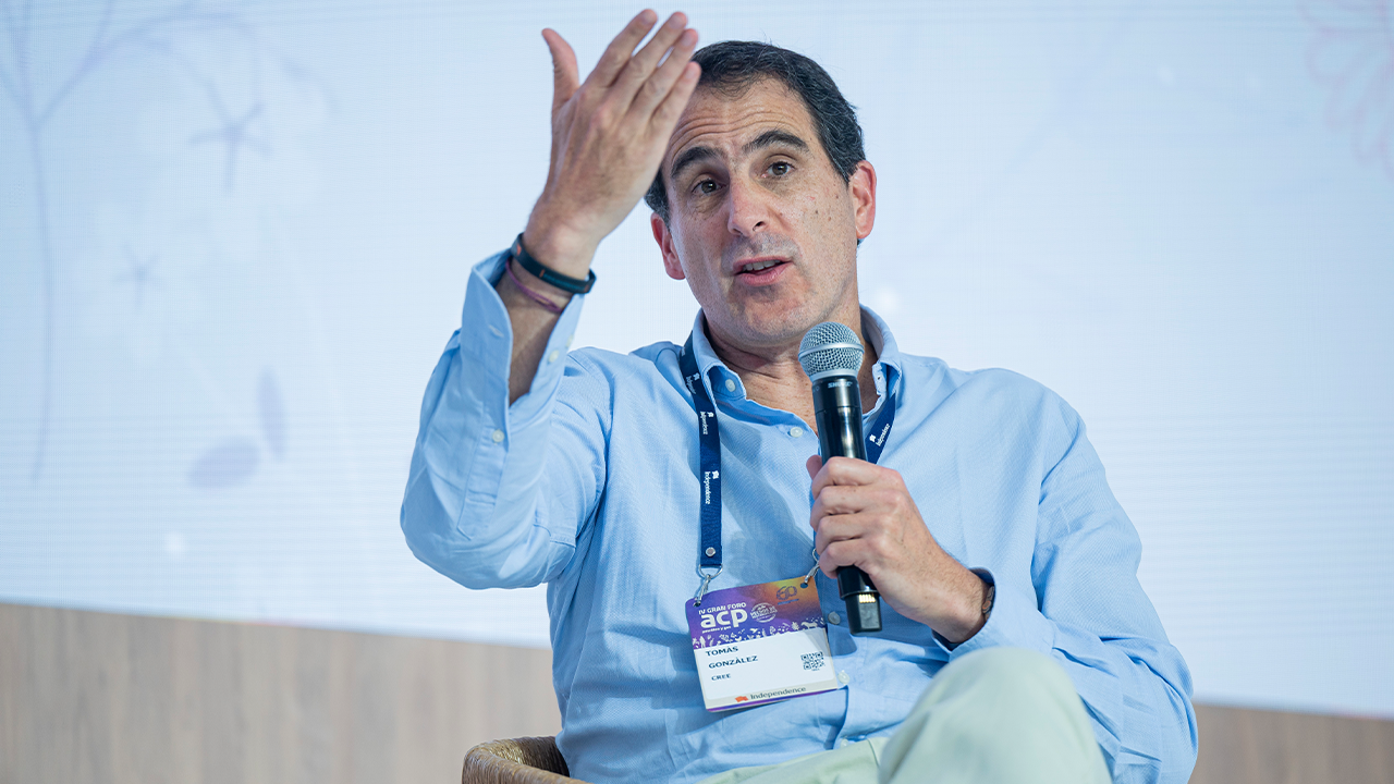 Tomás González, director del Centro Regional de Estudios de Energía (CREE)