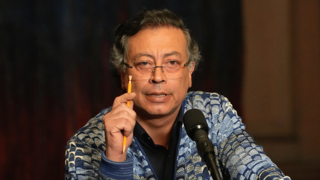 A Petro no lo aprueban en las ciudades, ni estratos bajos, ni adultos, ni jóvenes